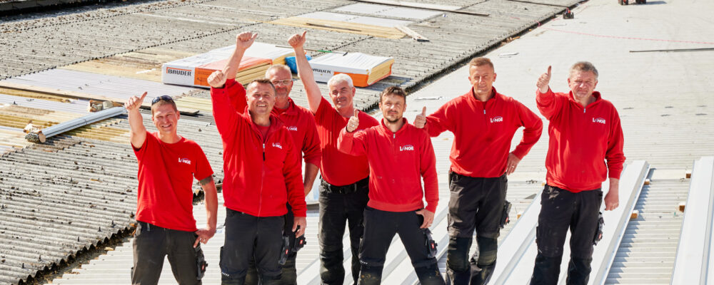 glückliche Lange Mitarbeiter